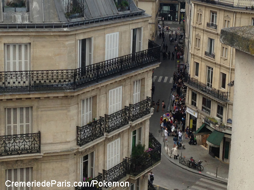 Vue sur la Cremerie de Paris et le Pokemon center depuis les tots de Paris