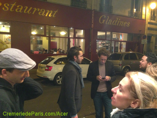 devant la Cremerie de Paris, vue sur le restaurant Gladines