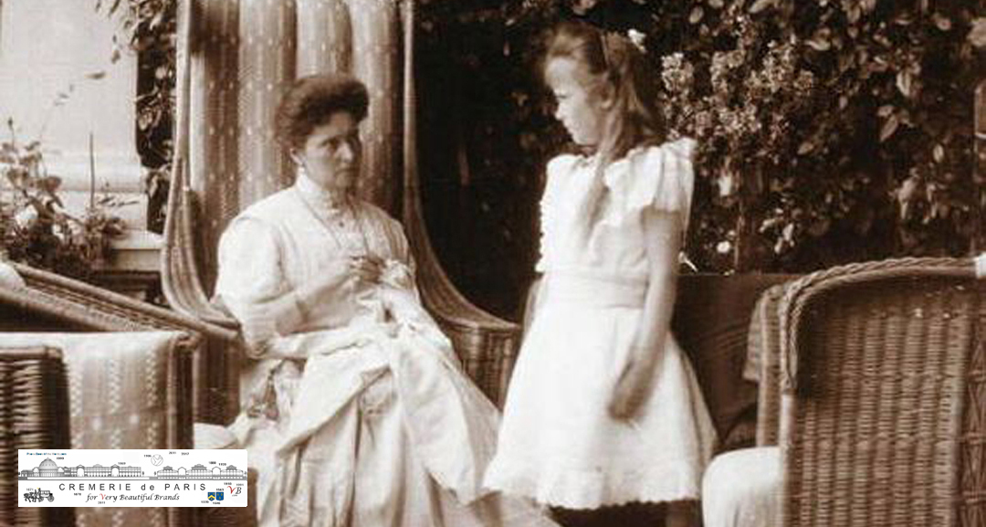 Anastasia avec sa mère vers 1911