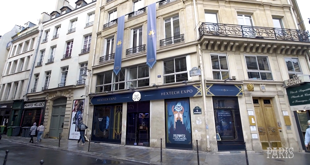 Cristal windows for the League of Legends Pop Up Store Paris