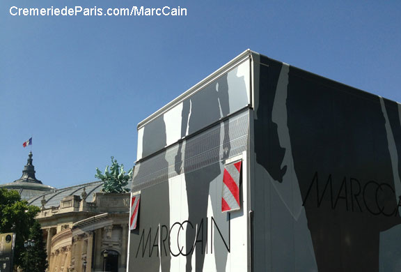 camion Marc Cain devant le Grand Palais