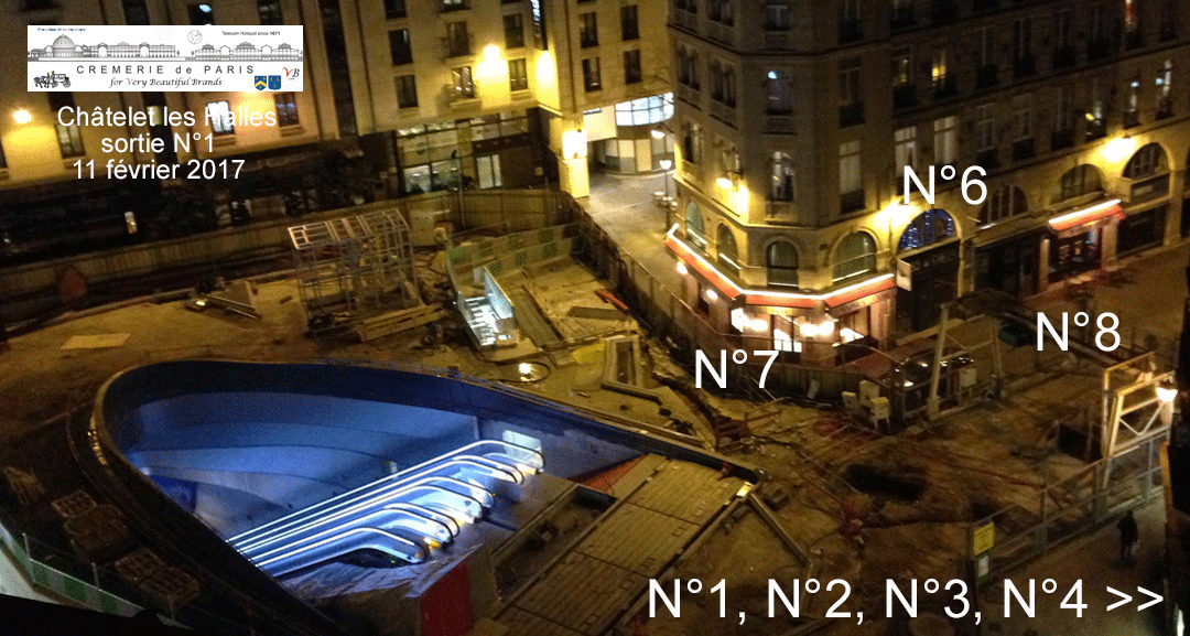 en construction Place Marguerite de Navarre avec les Cremeries de Paris N°6 / N°7 et N°8