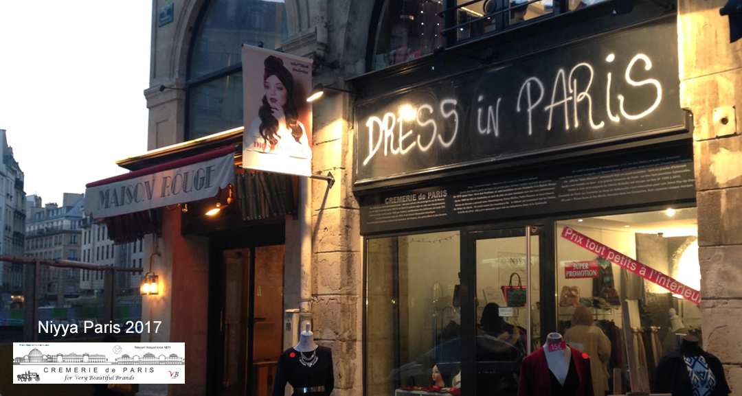 Niyya Paris Pop Up Store le soir
