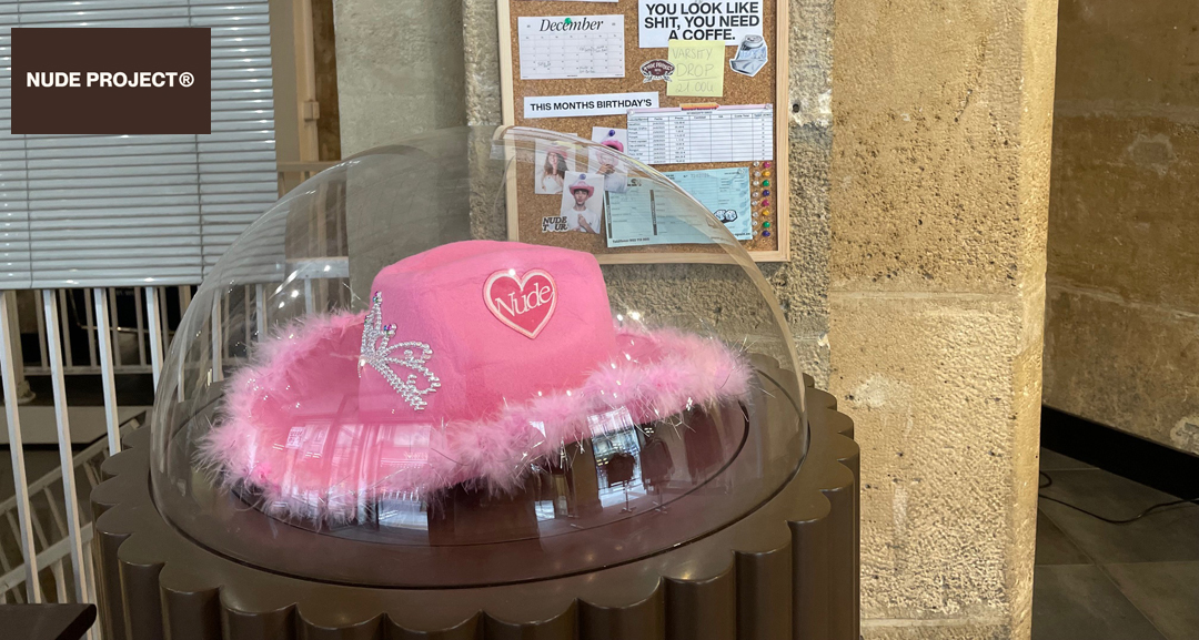 chapeau rose Nude Project Cremerie de Paris