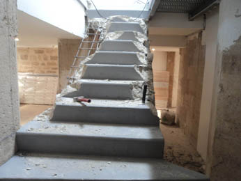 grands travaux - remplacement escalier